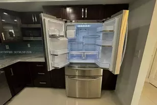 2030 S Ocean Dr, Hallandale Beach, FL 33009 - Photo 18