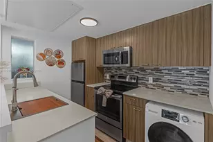 740 Meridian Ave, Miami Beach, FL 33139 - Photo 12