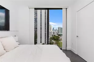 460 NE 28th St, Miami, FL 33137 - Photo 28