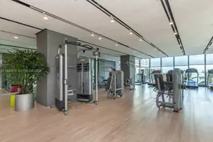 460 NE 28th St, Miami, FL 33137 - Photo 36