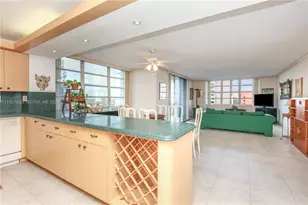 2780 NE 183rd St, Aventura, FL 33160 - Photo 4