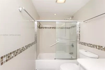 2780 NE 183rd St #901, Aventura, FL 33160 - Photo 26