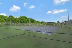 12400 Vista Isles Dr, Sunrise, FL 33325 - Photo 12