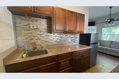 1866 9th Pl #2, Vero Beach, FL 32960 - Photo 2