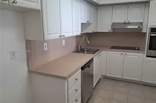 19380 Collins Ave, Sunny Isles Beach, FL 33160 - Photo 18