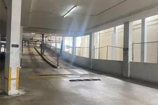 13499 Biscayne Blvd, North Miami, FL 33181 - Photo 30