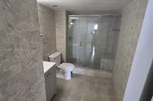 13499 Biscayne Blvd, North Miami, FL 33181 - Photo 12