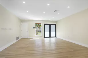 8651 NW 24th St, Sunrise, FL 33322 - Photo 8