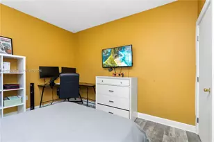 10800 NW 51st Ln, Doral, FL 33178 - Photo 30