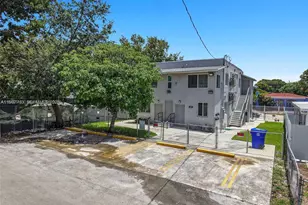600 NW 25th Ct, Miami, FL 33125 - Photo 2