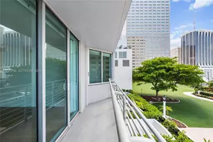 335 S Biscayne Blvd, Miami, FL 33131 - Photo 28
