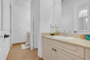 4038 NW 85th Ave, Cooper City, FL 33024 - Photo 16