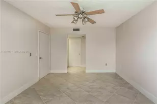 850 SW 138th Ave, Pembroke Pines, FL 33027 - Photo 14
