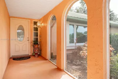 4559 Springview Cir, Labelle, FL 33935 - Photo 4