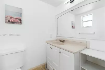 2951 NW 46th Ave #306, Lauderdale Lakes, FL 33313 - Photo 10