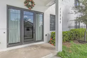 11851 SW 220th St, Miami, FL 33170 - Photo 2
