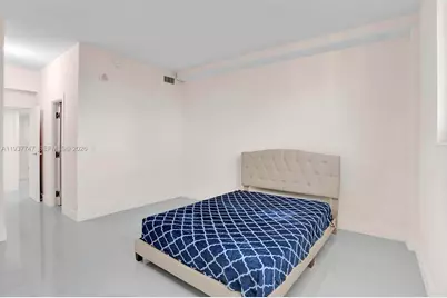 19380 Collins Ave #PH-18, Sunny Isles Beach, FL 33160 - Photo 32