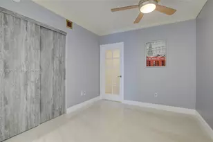 1830 S Ocean Dr, Hallandale Beach, FL 33009 - Photo 24
