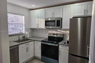 4357 W 11th Ln, Hialeah, FL 33012 - Photo 4