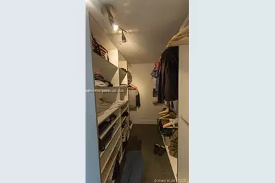 92 SW 3rd St #1802, Miami, FL 33130 - Photo 18