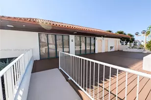 290 174th St, Sunny Isles Beach, FL 33160 - Photo 20