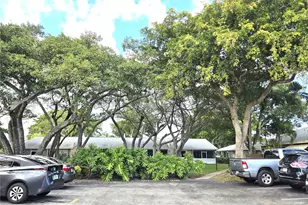842 Banks Rd, Coconut Creek, FL 33063 - Photo 16