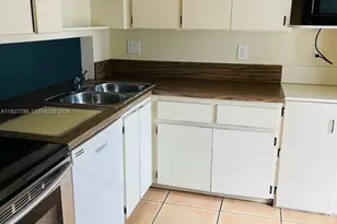 842 Banks Rd, Coconut Creek, FL 33063 - Photo 2