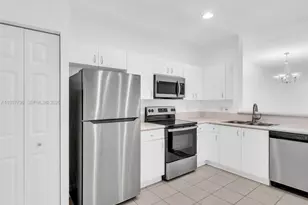 3873 Tree Top Dr, Weston, FL 33332 - Photo 6