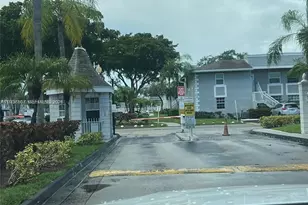 455 NE 210th Cir Terrace, Miami, FL 33179 - Photo 2