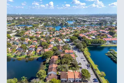 10831 NW 3rd Ct, Pembroke Pines, FL 33026 - Photo 36