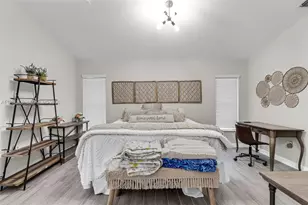 10831 NW 3rd Ct, Pembroke Pines, FL 33026 - Photo 12