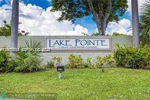 212 Lake Pointe Dr, Oakland Park, FL 33309 - Photo 2