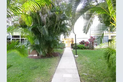 5111 W Oakland Park Blvd #301, Lauderdale Lakes, FL 33313 - Photo 8