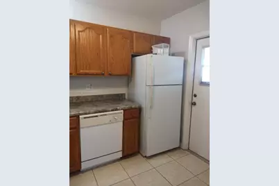 2440 SW 81st Ave #402, Davie, FL 33324 - Photo 2