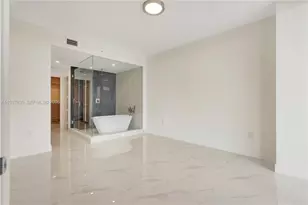 700 NE 24, Miami, FL 33137 - Photo 30