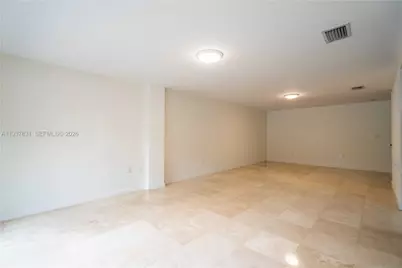 300 Majorca Ave #TH-102, Coral Gables, FL 33134 - Photo 6