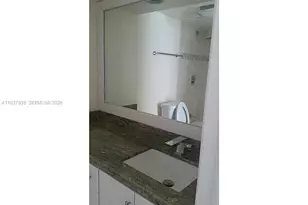 2457 Collins Ave, Miami Beach, FL 33140 - Photo 16