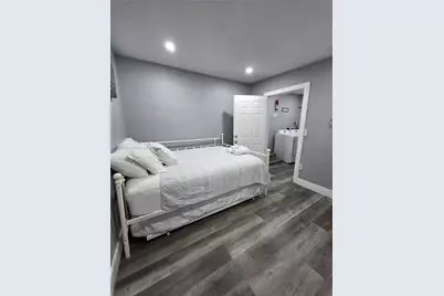 13895 NE 11th Ave, North Miami, FL 33161 - Photo 46