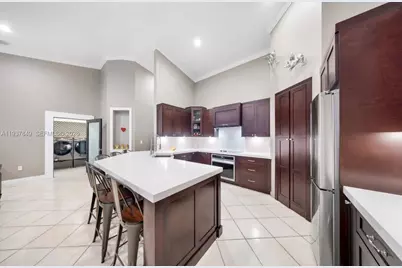 3190 SW 133rd Pl, Miami, FL 33175 - Photo 8