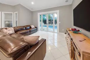 3190 SW 133rd Pl, Miami, FL 33175 - Photo 12