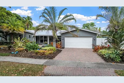 5670 NE 21st Dr, Fort Lauderdale, FL 33308 - Photo 1