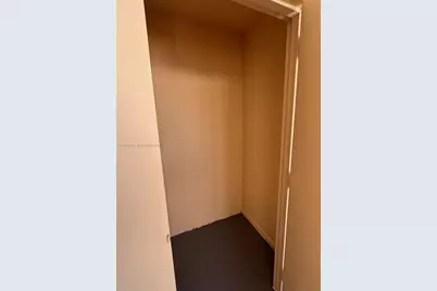 8205 Lake Dr #501, Doral, FL 33166 - Photo 14