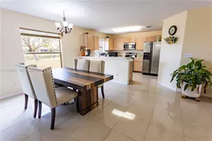 615 NW Stanford Ln, Port Saint Lucie, FL 34983 - Photo 12