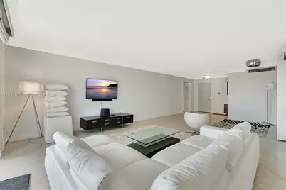 9801 Collins Ave #5S, Bal Harbour, FL 33154 - Photo 8