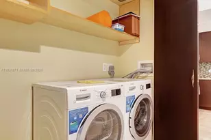 9801 Collins Ave, Bal Harbour, FL 33154 - Photo 28