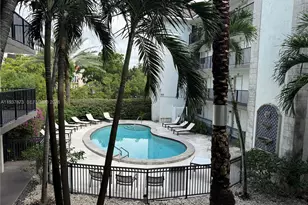 924 SE 2nd St, Fort Lauderdale, FL 33301 - Photo 2