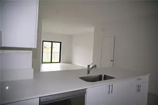 5001 Peacock Way, Dania Beach, FL 33312 - Photo 16