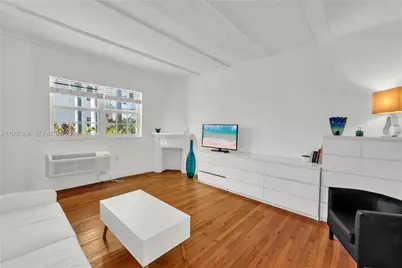 439 15th St #2, Miami Beach, FL 33139 - Photo 2