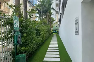 455 NE 25th St, Miami, FL 33137 - Photo 48