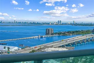 900 Biscayne Blvd, Miami, FL 33132 - Photo 2
